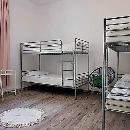 Hostel Krolewska *